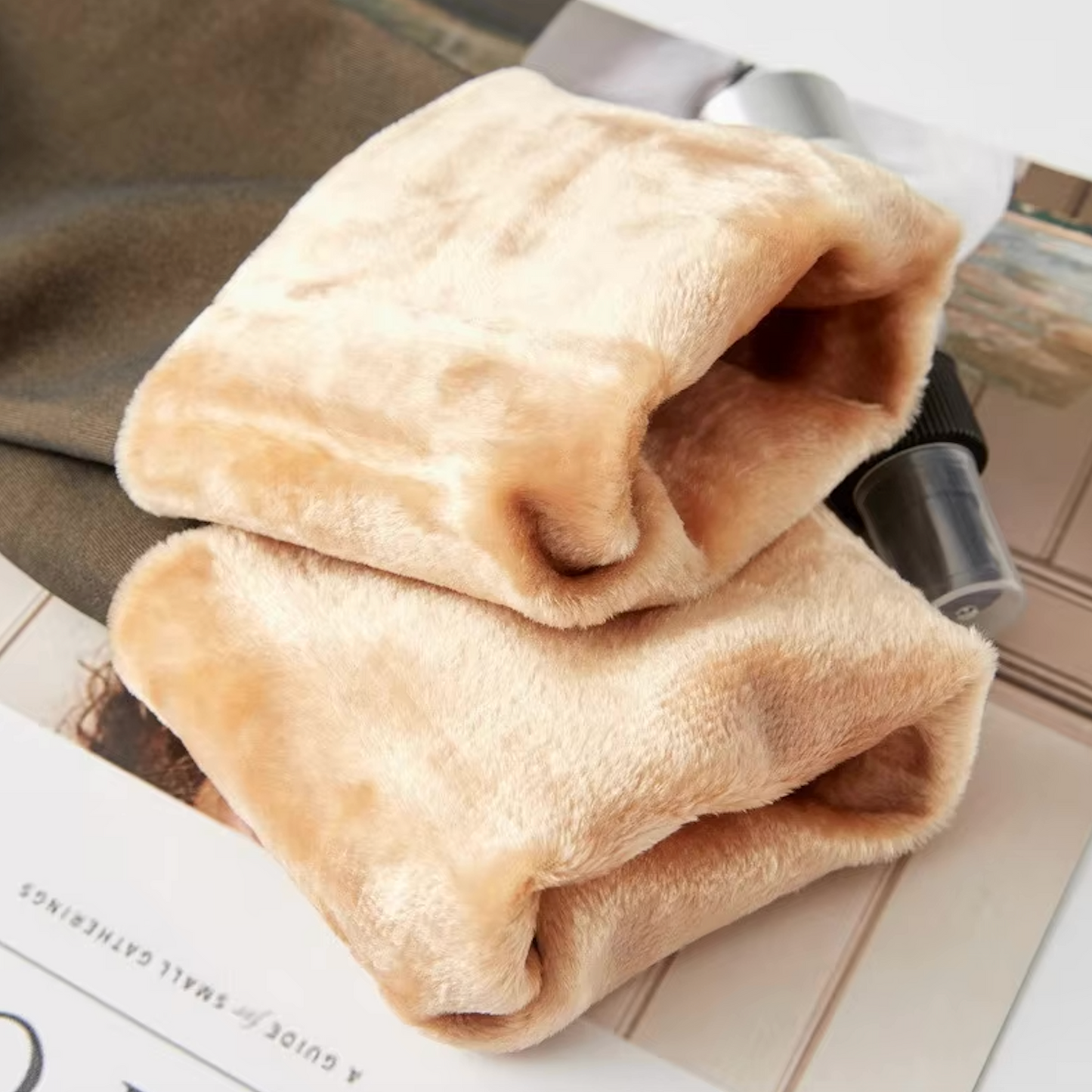 Colantul polar transparent