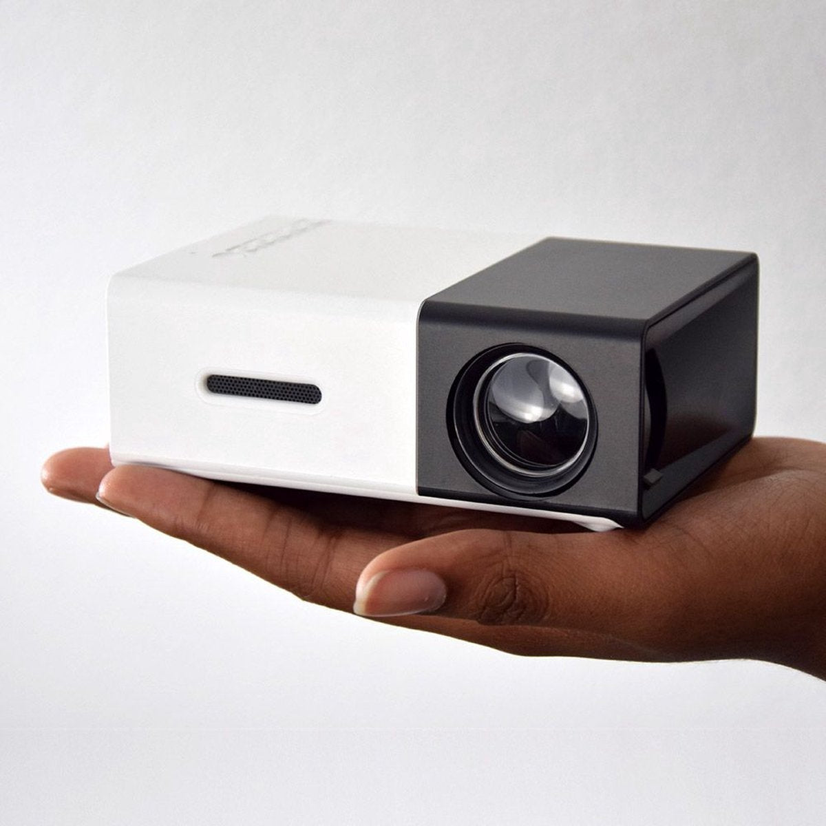 Portable projector for a home cinema experience 